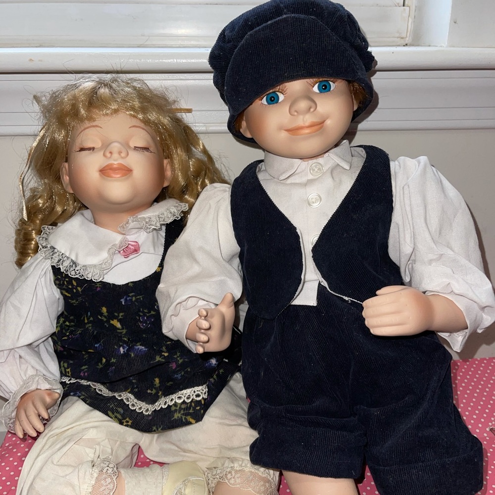 porcelain doll set
